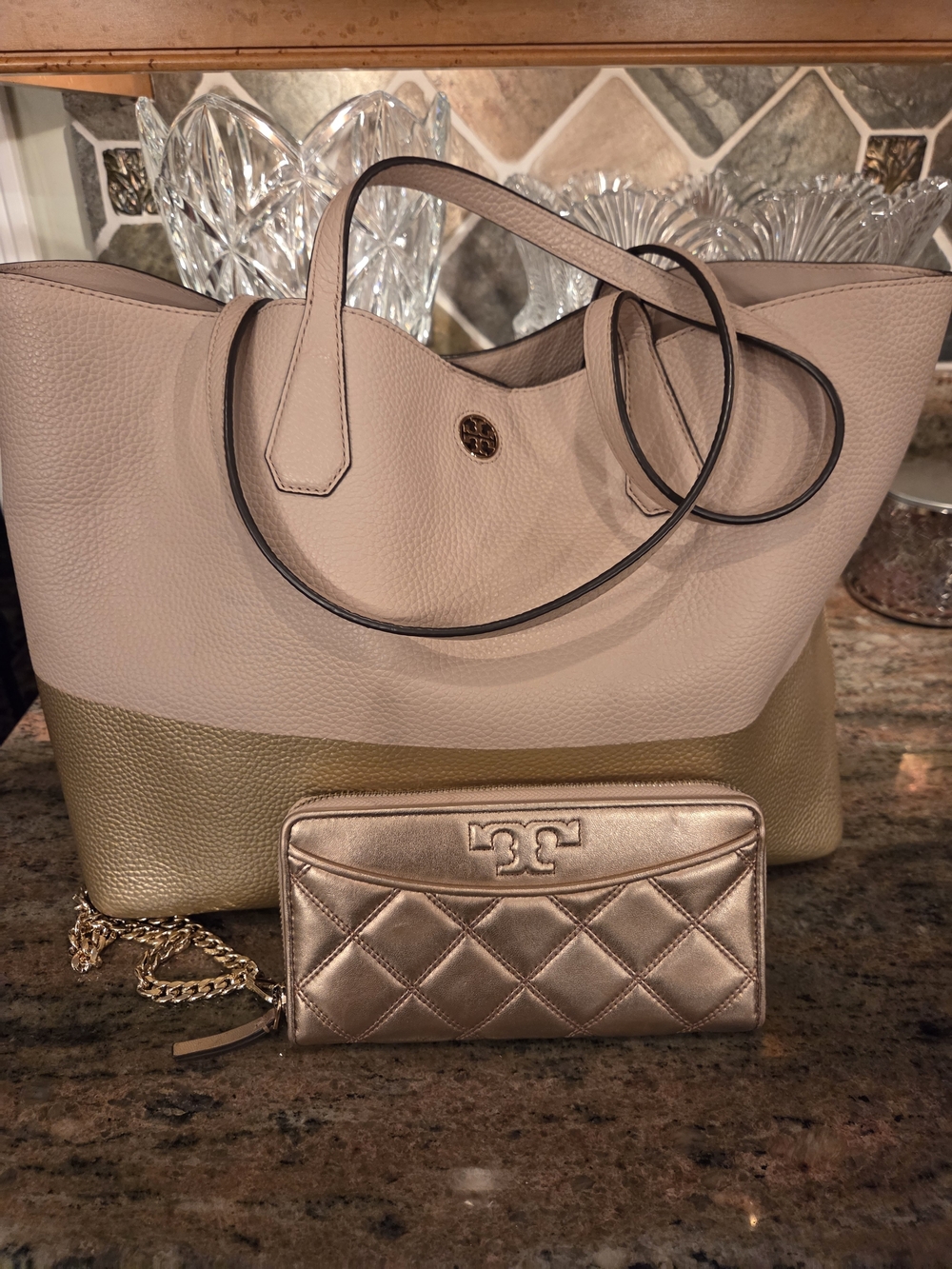 Tory Burch Two-Tone Pink Beige & Gold Leather Tote W/ Rose Gold Metallic Wallet